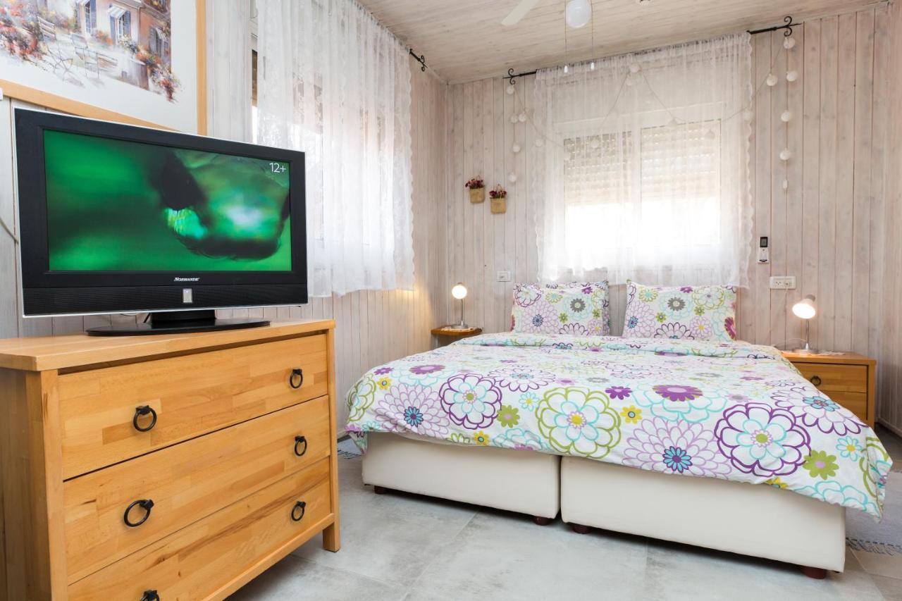 Leyad Hashmura Lodging Jesud ha-Ma’ala Zewnętrze zdjęcie